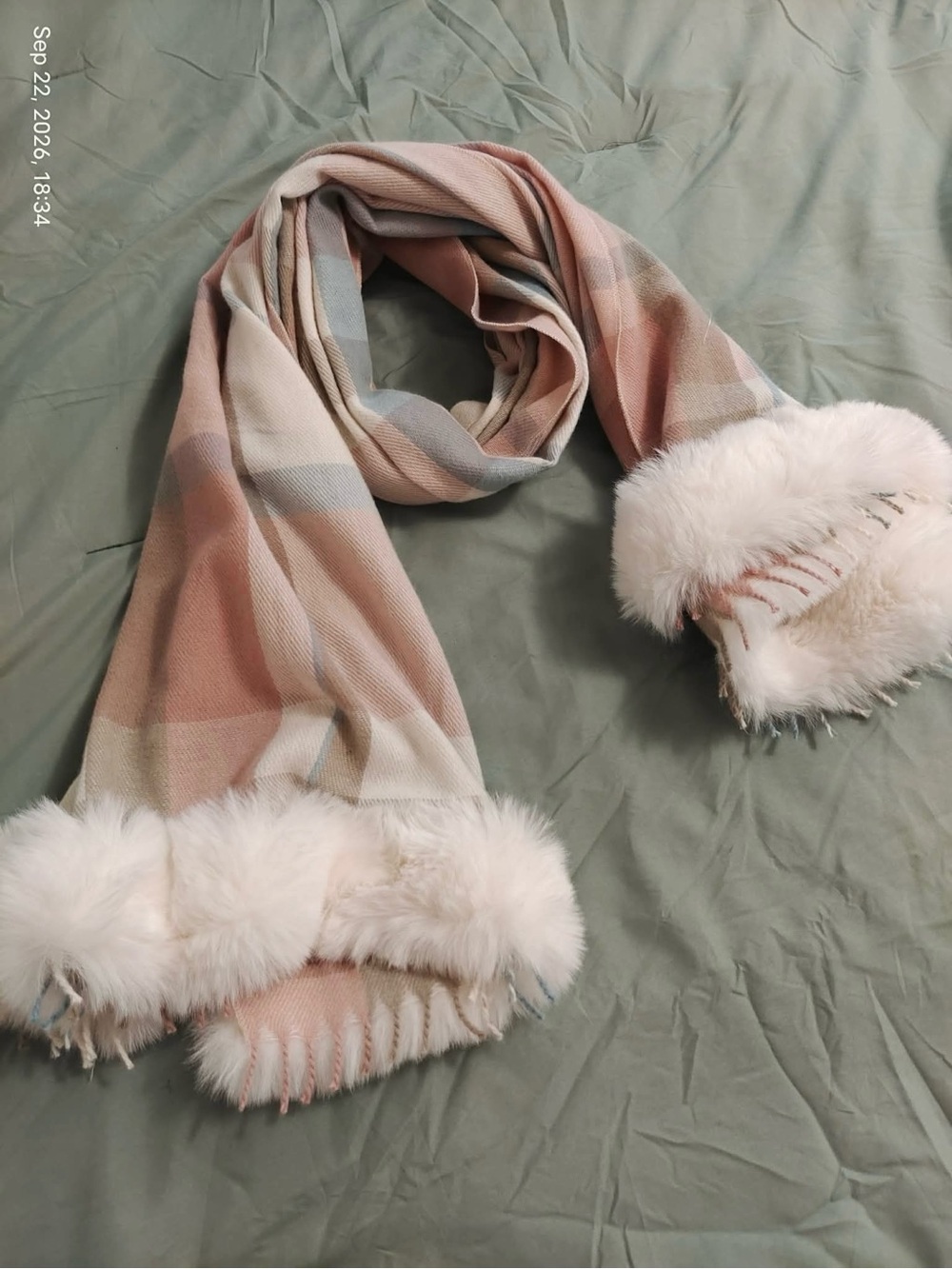 NWOT LA FIORENTINA CAPE Soft Pink Plaid Faux Fur Trim Scarf - Women Accessories